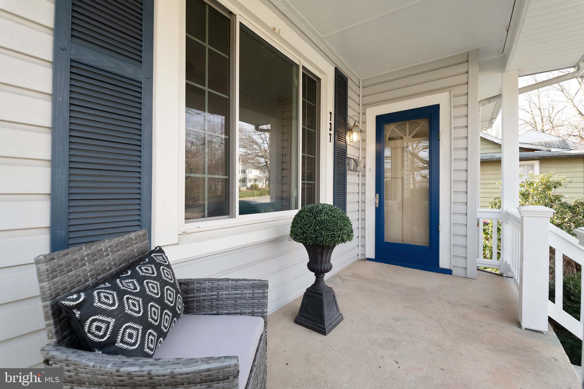 737 Regester Avenue Baltimore, MD 21212 - Photo 4 of 44