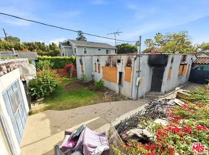$1,399,000 | 812 North Crescent Heights Boulevard, Los Angeles, CA 90046
