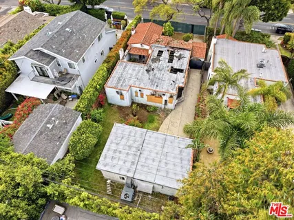 $1,399,000 | 812 North Crescent Heights Boulevard, Los Angeles, CA 90046