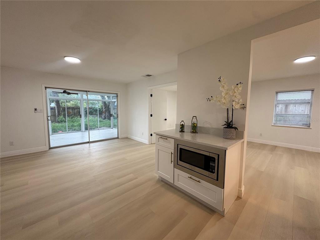1241 Manchester Road Maitland, FL 32751 - Photo 10 of 25 Gallery Image 10
