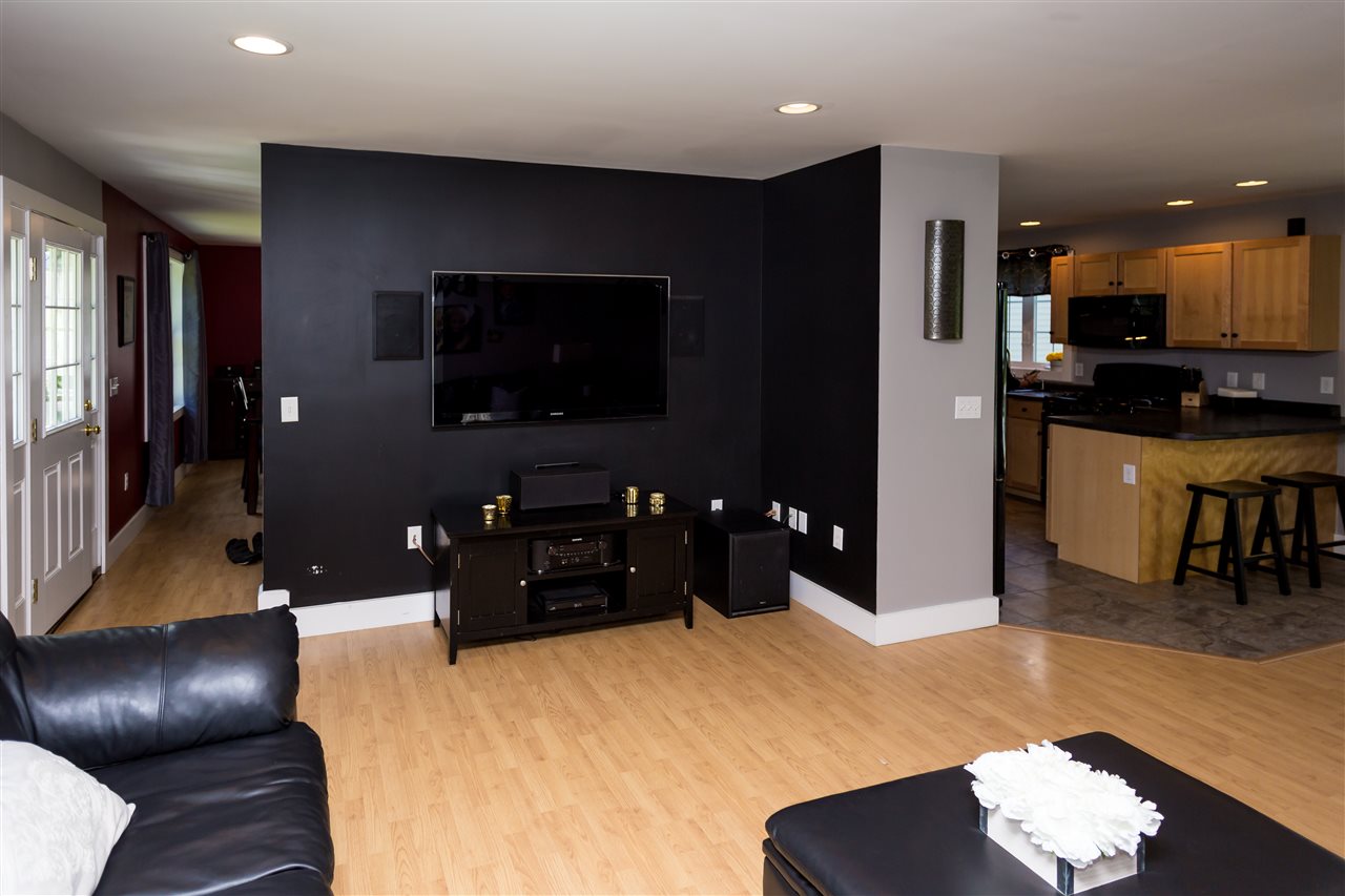 512 Ten Rod Road Farmington, NH 03835 - Photo 11 of 37