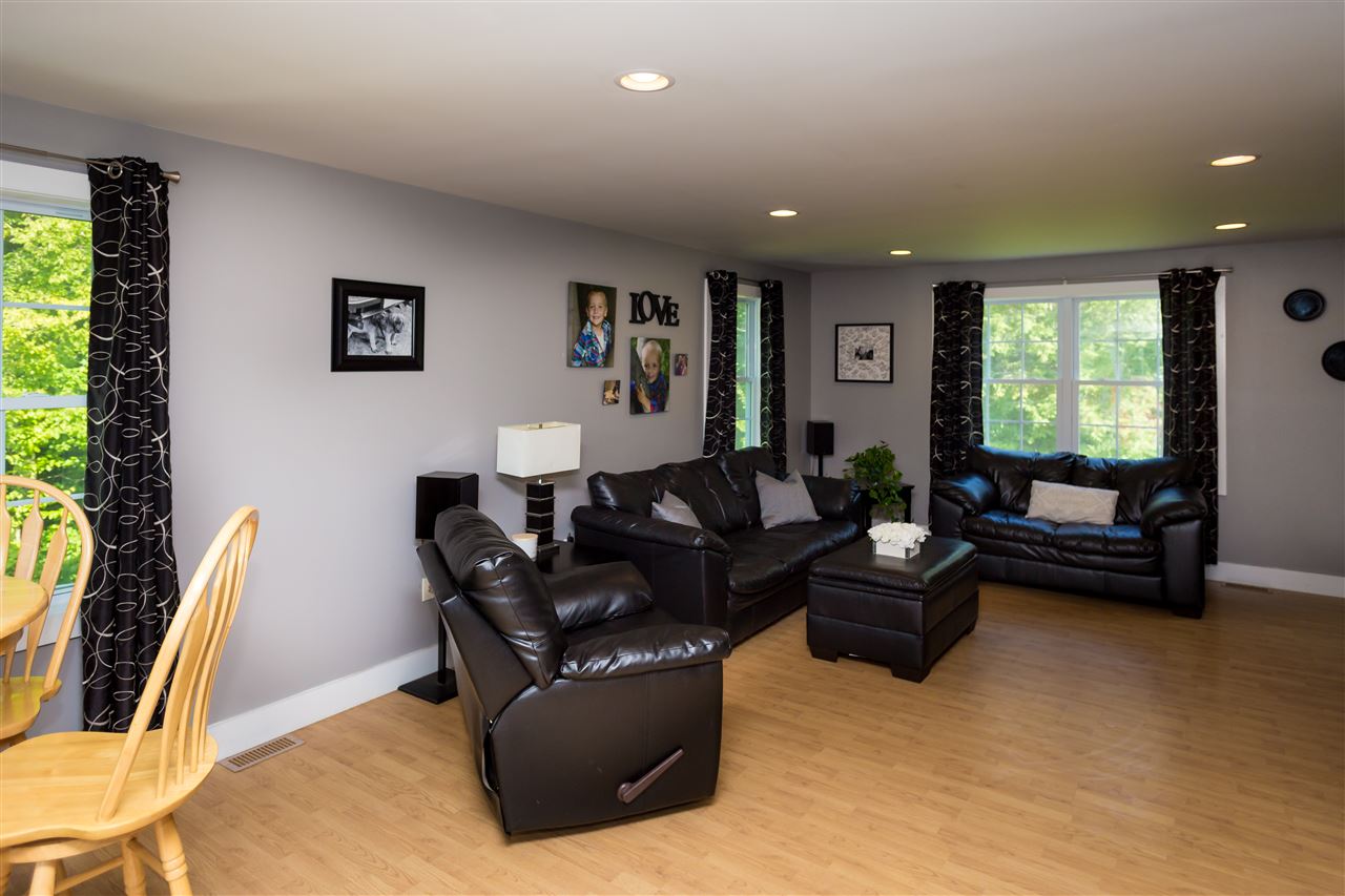 512 Ten Rod Road Farmington, NH 03835 - Photo 12 of 37