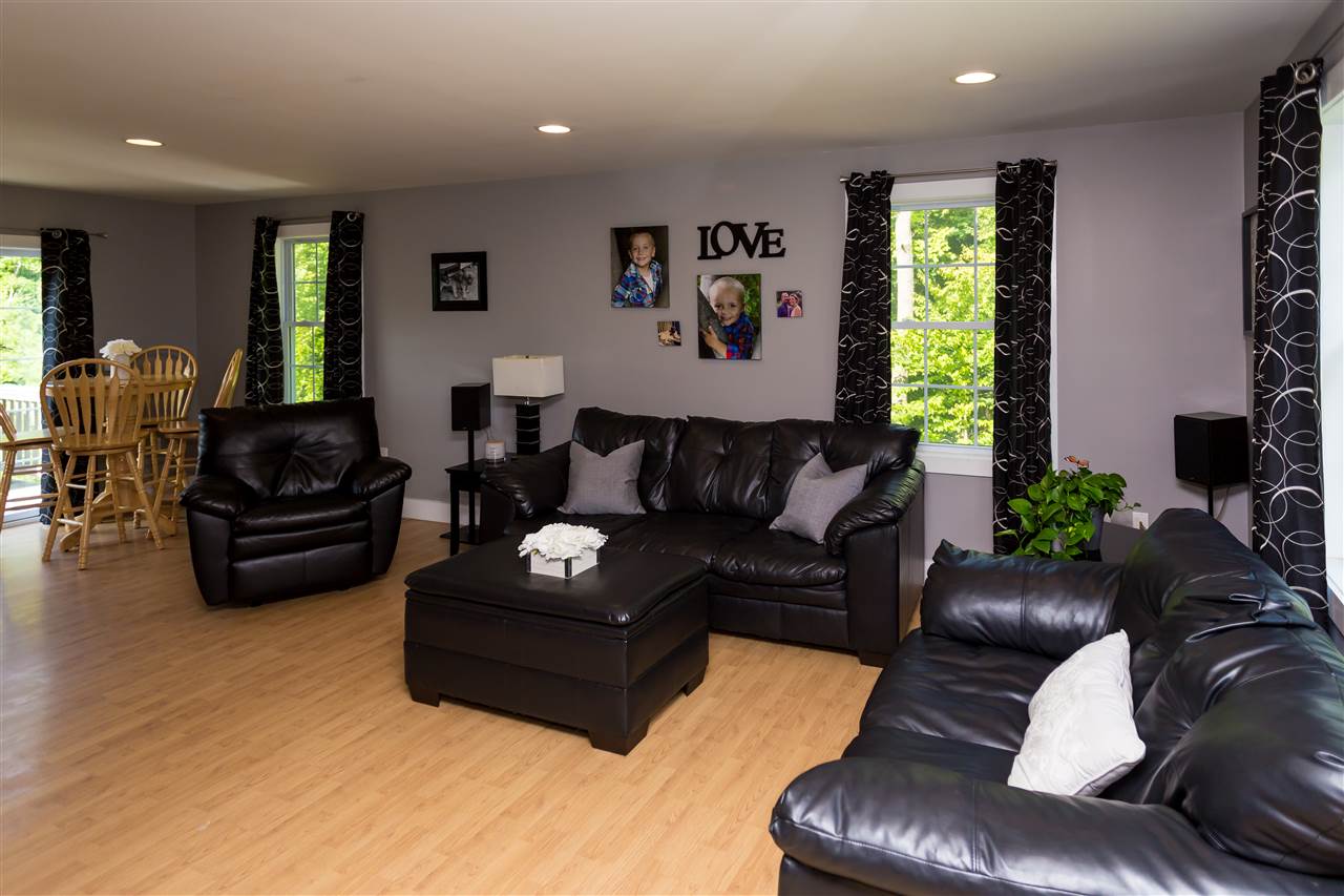 512 Ten Rod Road Farmington, NH 03835 - Photo 13 of 37