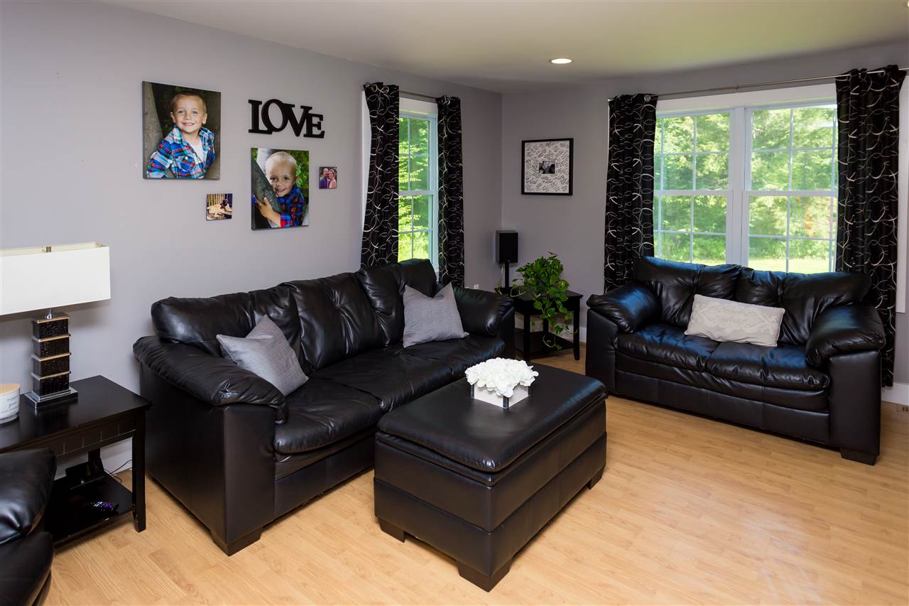 512 Ten Rod Road Farmington, NH 03835 - Photo 10 of 37