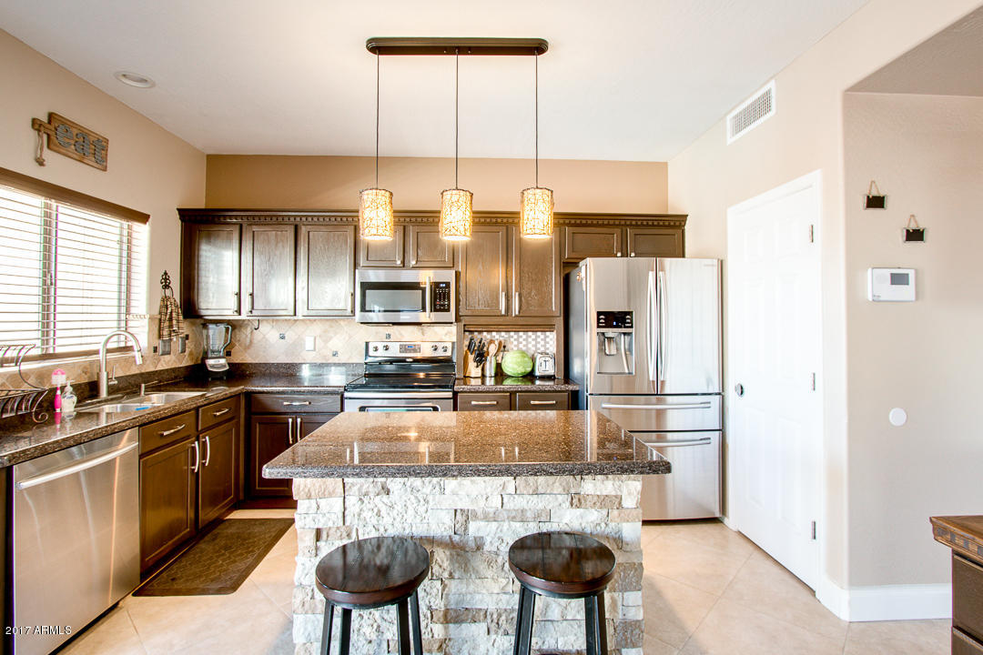 44788 West Zion Road Maricopa, AZ 85139 - Photo 10 of 33 11-Zion