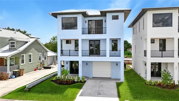 $925,000 | 217 Shreve Street, Punta Gorda, FL 33950