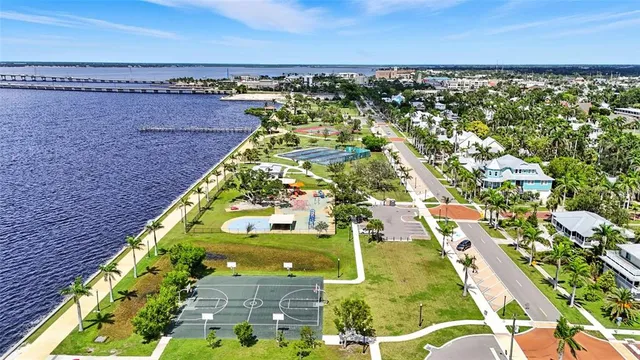 $925,000 | 217 Shreve Street, Punta Gorda, FL 33950