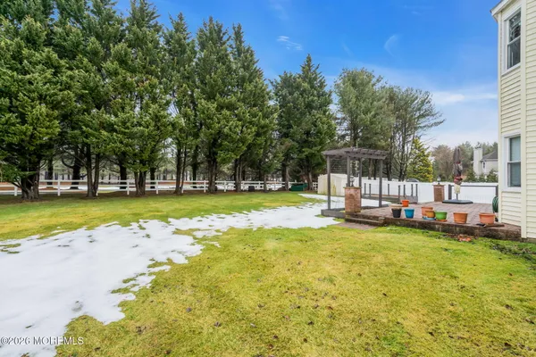 $949,999 | 6 Johnny Drive, Farmingdale, NJ 07727