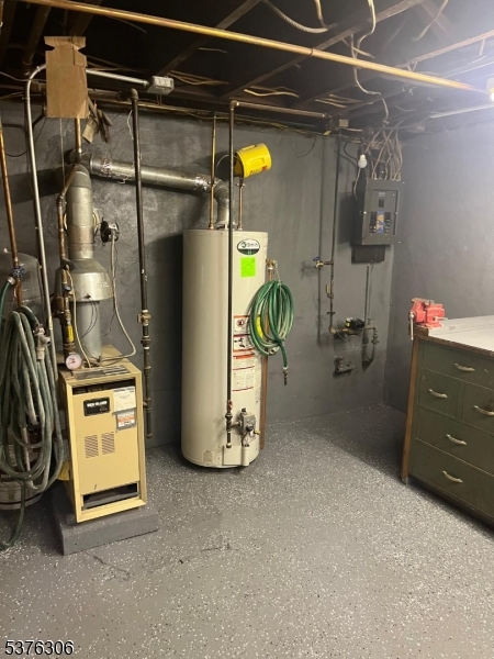 163 Wagaraw Road Hawthorne, NJ 07506 - Photo 20 of 26