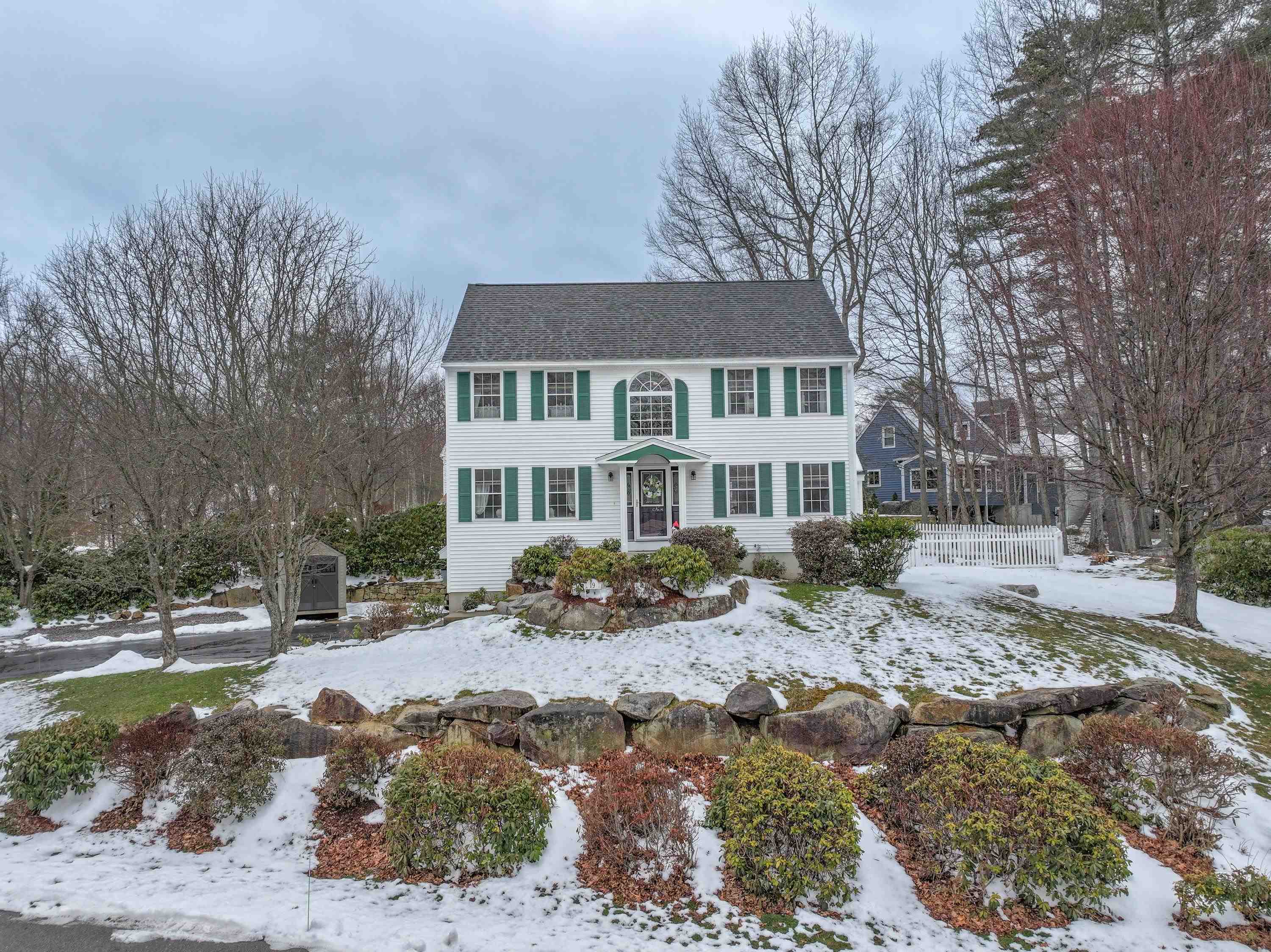 19 Trent Road Hooksett, NH 03106 - Photo 28 of 39