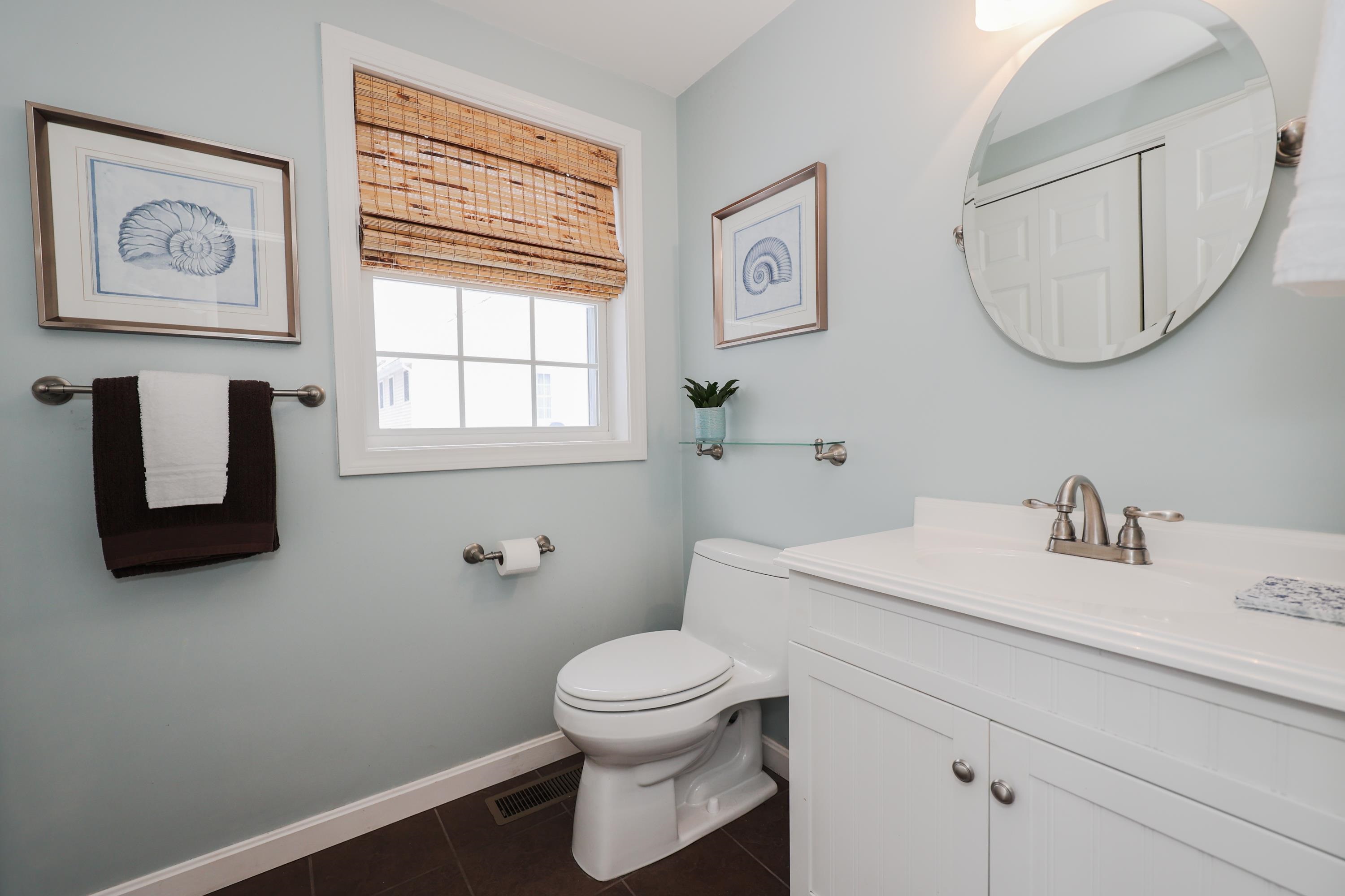 19 Trent Road Hooksett, NH 03106 - Photo 10 of 39