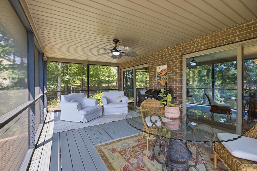 127 Watersedge Road Greenwood, SC 29649 - Photo 10 of 54 Gallery Image 10