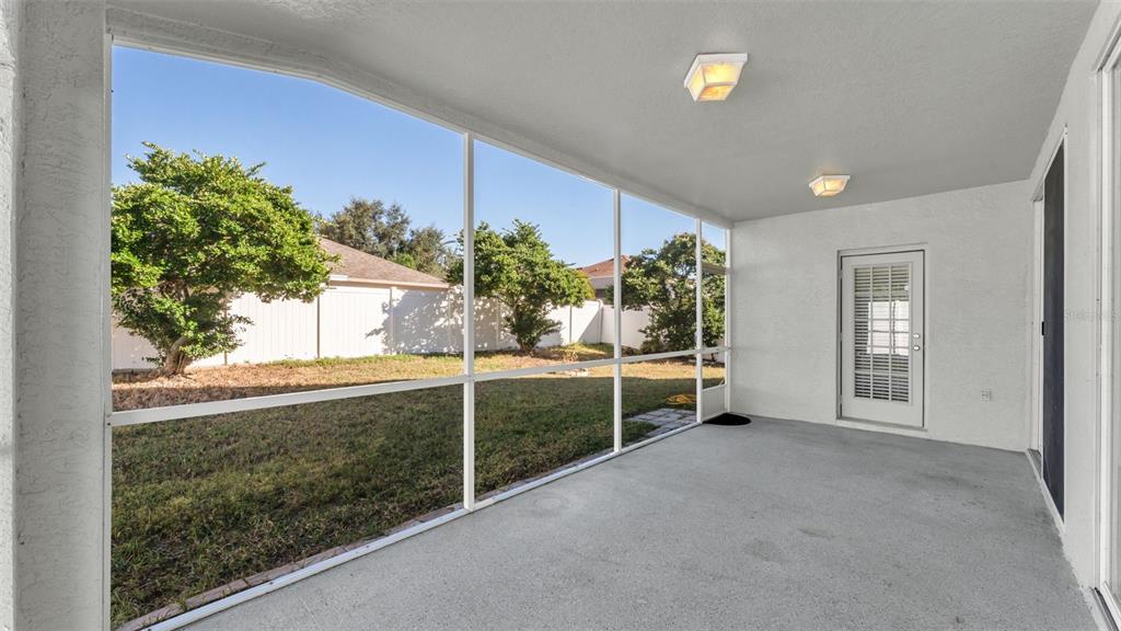 2729 Pankaw Lane Valrico, FL 33596 - Photo 30 of 41