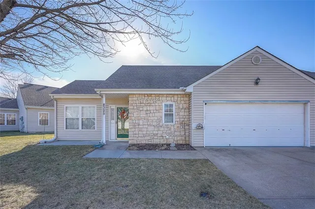 $235,000 | 8325 Waverly Avenue, Kansas City, KS 66109