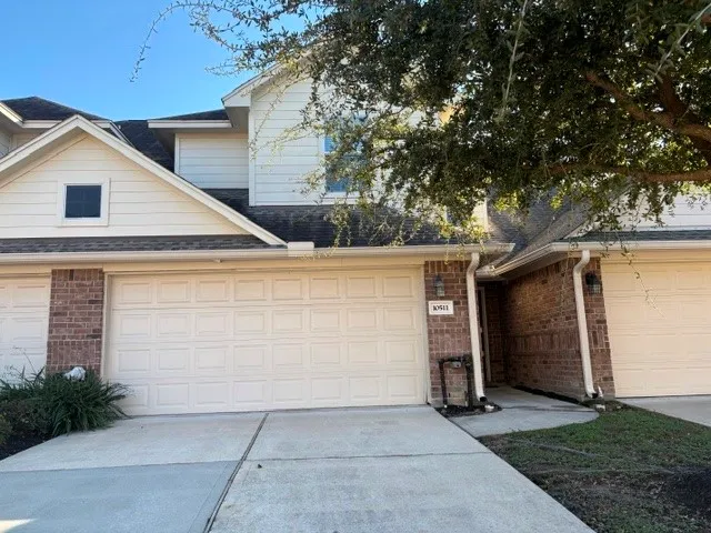 $2,200 | 10511 Willow Park View, Houston, TX 77070