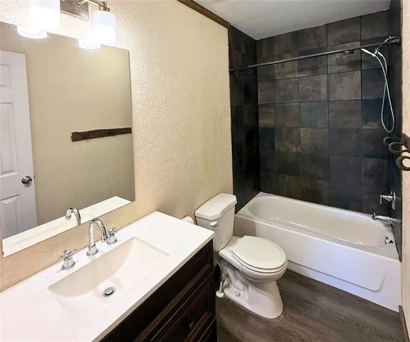 $169,900 | 285 Walnut Street, Deerfield, MO 64741