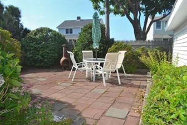 91 Marion Road Scituate, MA 02066 - Photo 8 of 11