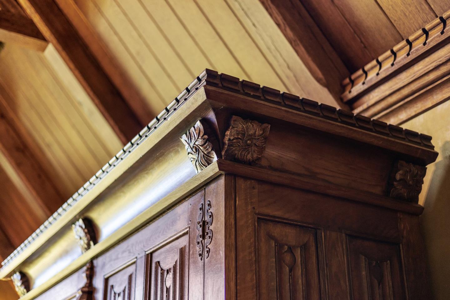 446 El Arroyo Road Hillsborough, CA 94010 - Photo 19 of 32 a view of entryway