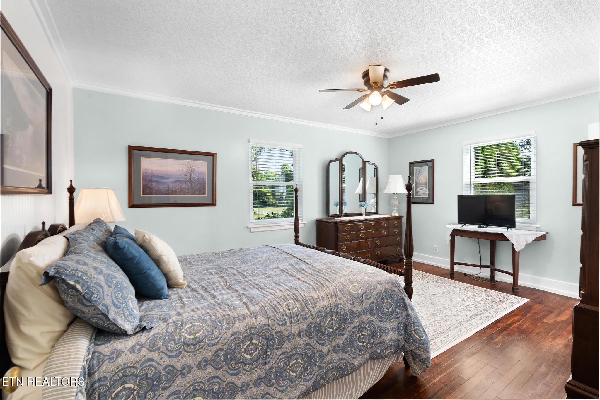 800 Brown Mountain Loop Road Knoxville, TN 37920 - Photo 19 of 45 Primary Bedroom