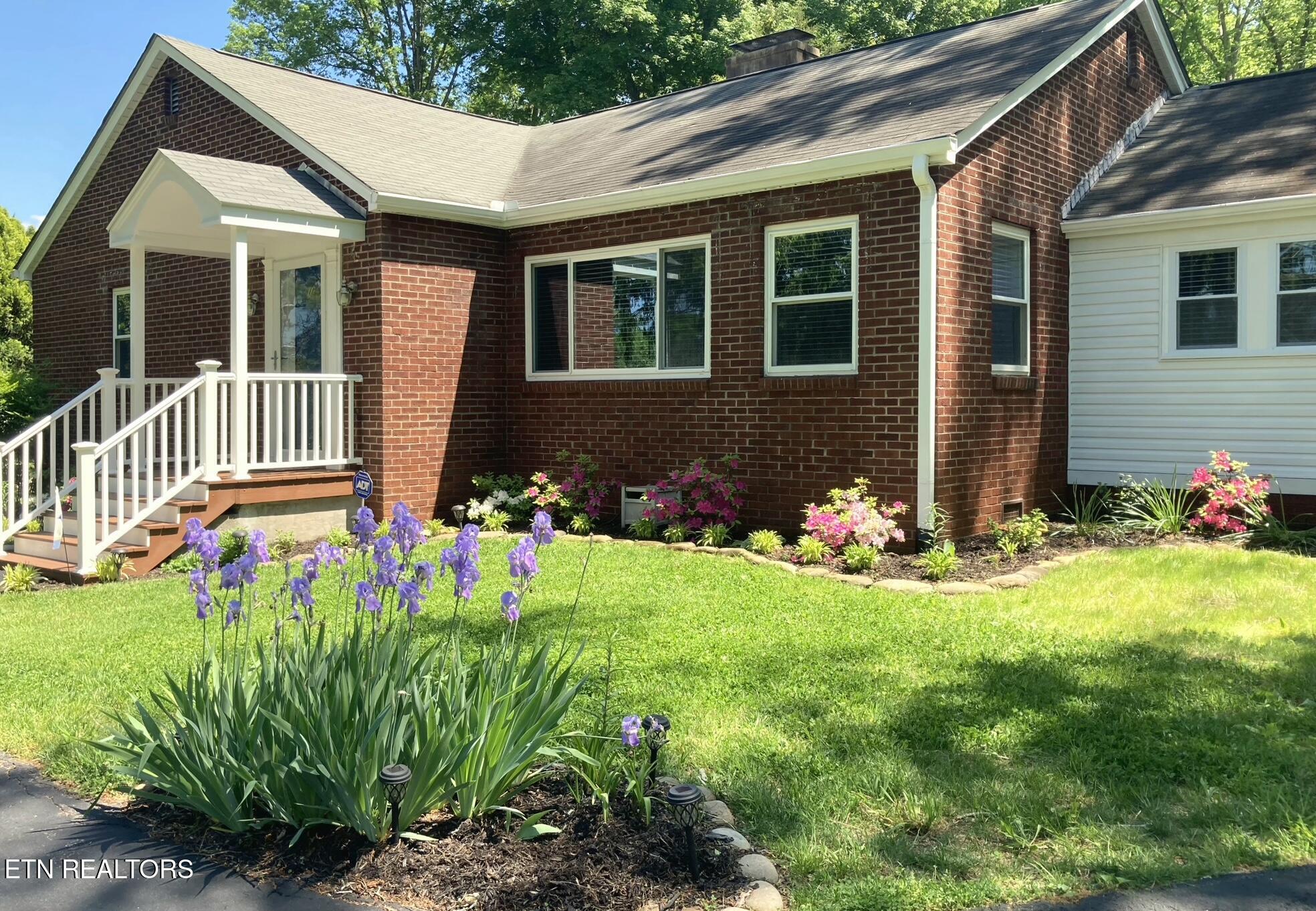 800 Brown Mountain Loop Road Knoxville, TN 37920 - Photo 3 of 45 Spring Blooms
