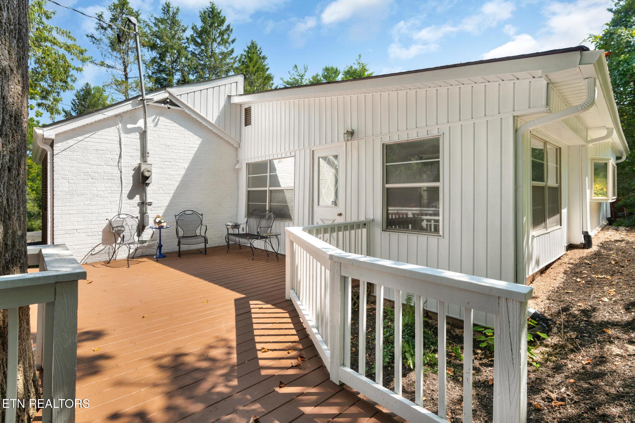 800 Brown Mountain Loop Road Knoxville, TN 37920 - Photo 35 of 45 Exterior Painted