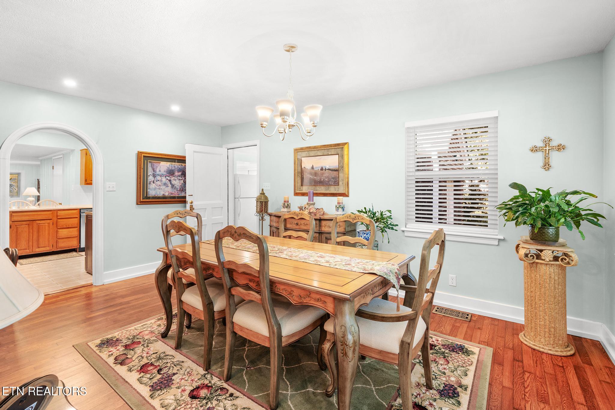 800 Brown Mountain Loop Road Knoxville, TN 37920 - Photo 7 of 45 Dining Room