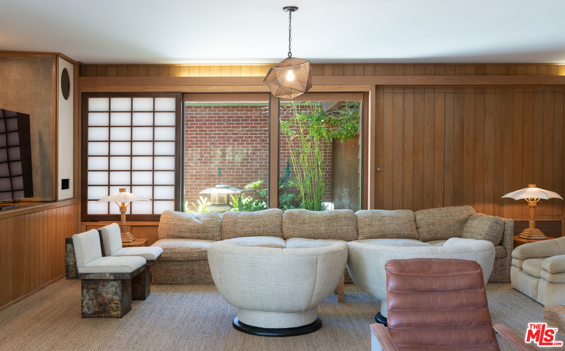 30822 Broad Beach Road Malibu, CA 90265 - Photo 12 of 24 Gallery Image 12