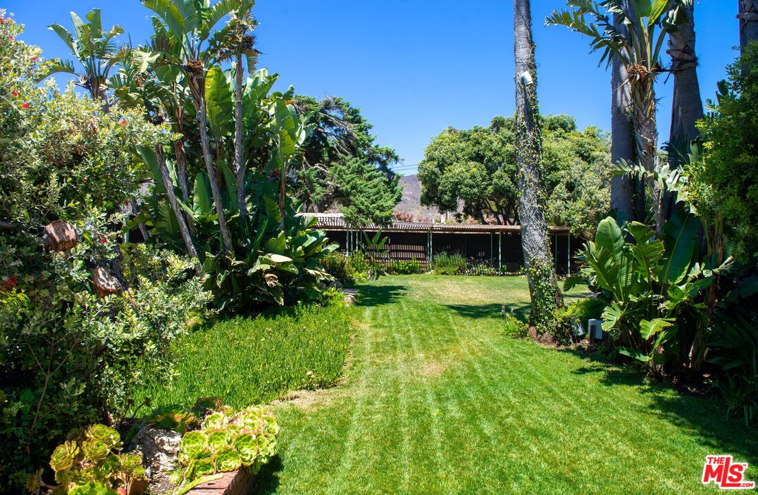 30822 Broad Beach Road Malibu, CA 90265 - Photo 23 of 24 Gallery Image 23