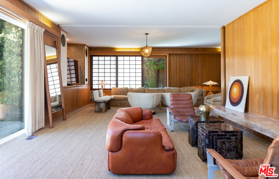 30822 Broad Beach Road Malibu, CA 90265 - Photo 9 of 24 Gallery Image 9