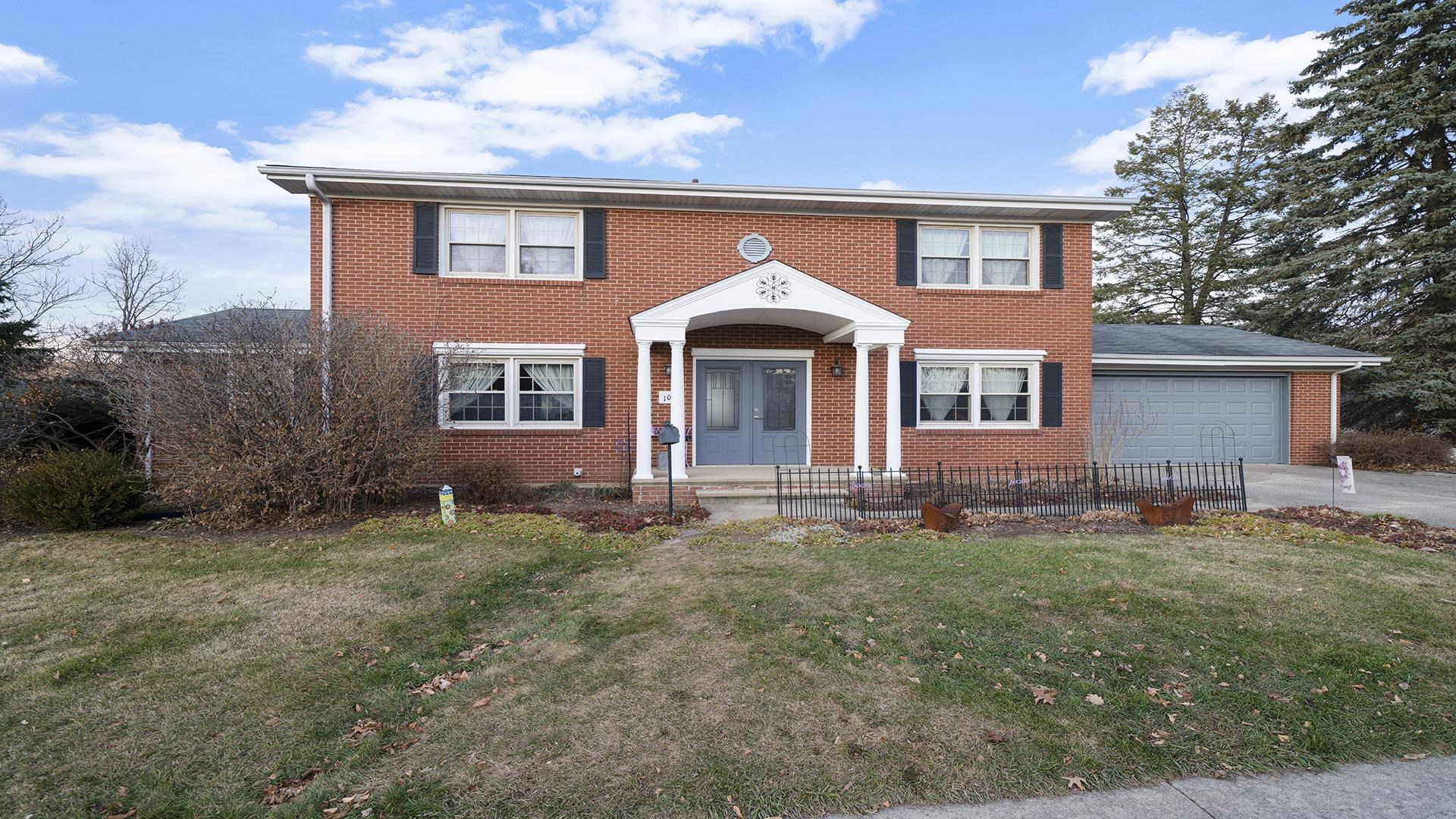 101 Ridge Drive DeKalb, IL 60115 - Photo 1 of 37 Gallery Image 1