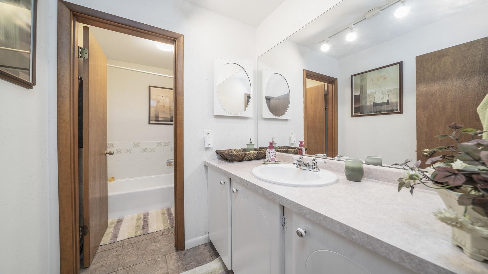 101 Ridge Drive DeKalb, IL 60115 - Photo 27 of 37 Gallery Image 27