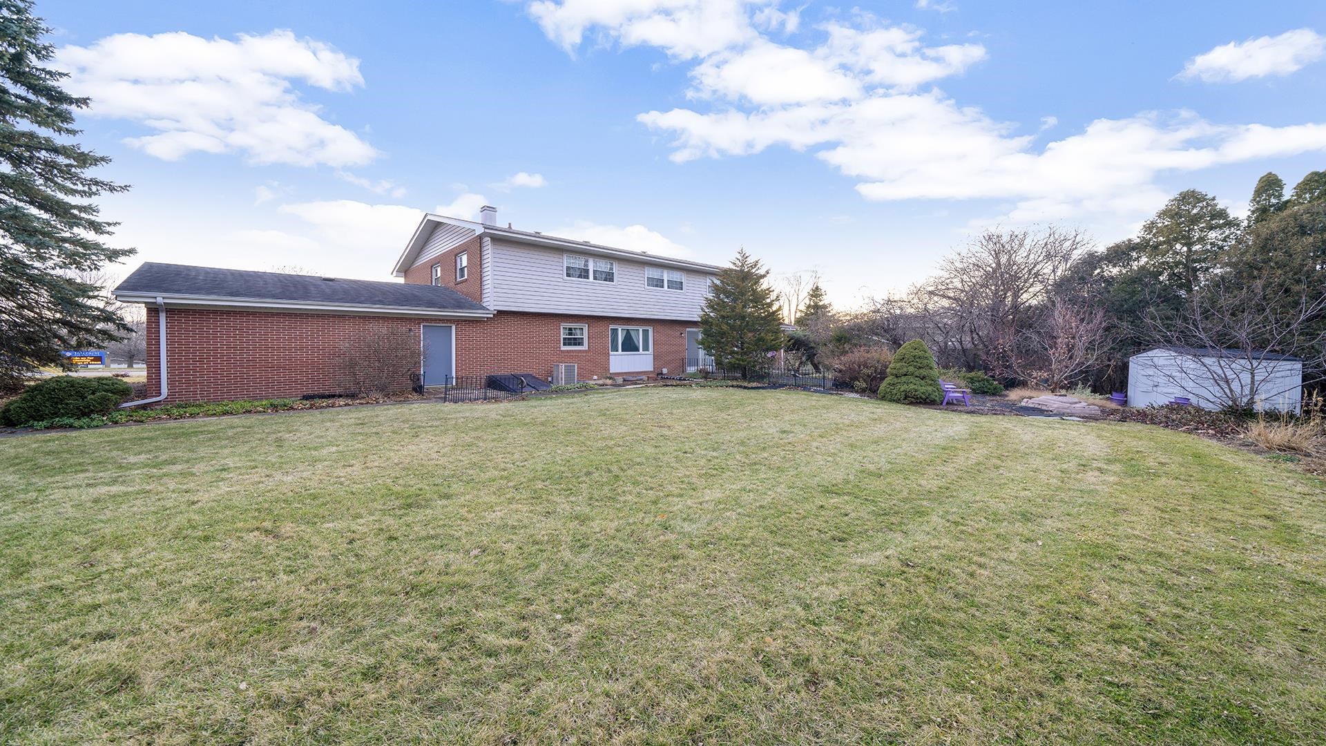 101 Ridge Drive DeKalb, IL 60115 - Photo 36 of 37 Gallery Image 36