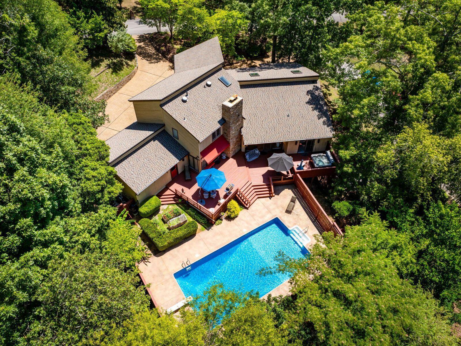 9514 Misty Mountain Road Chattanooga, TN 37421 - Photo 2 of 70 2