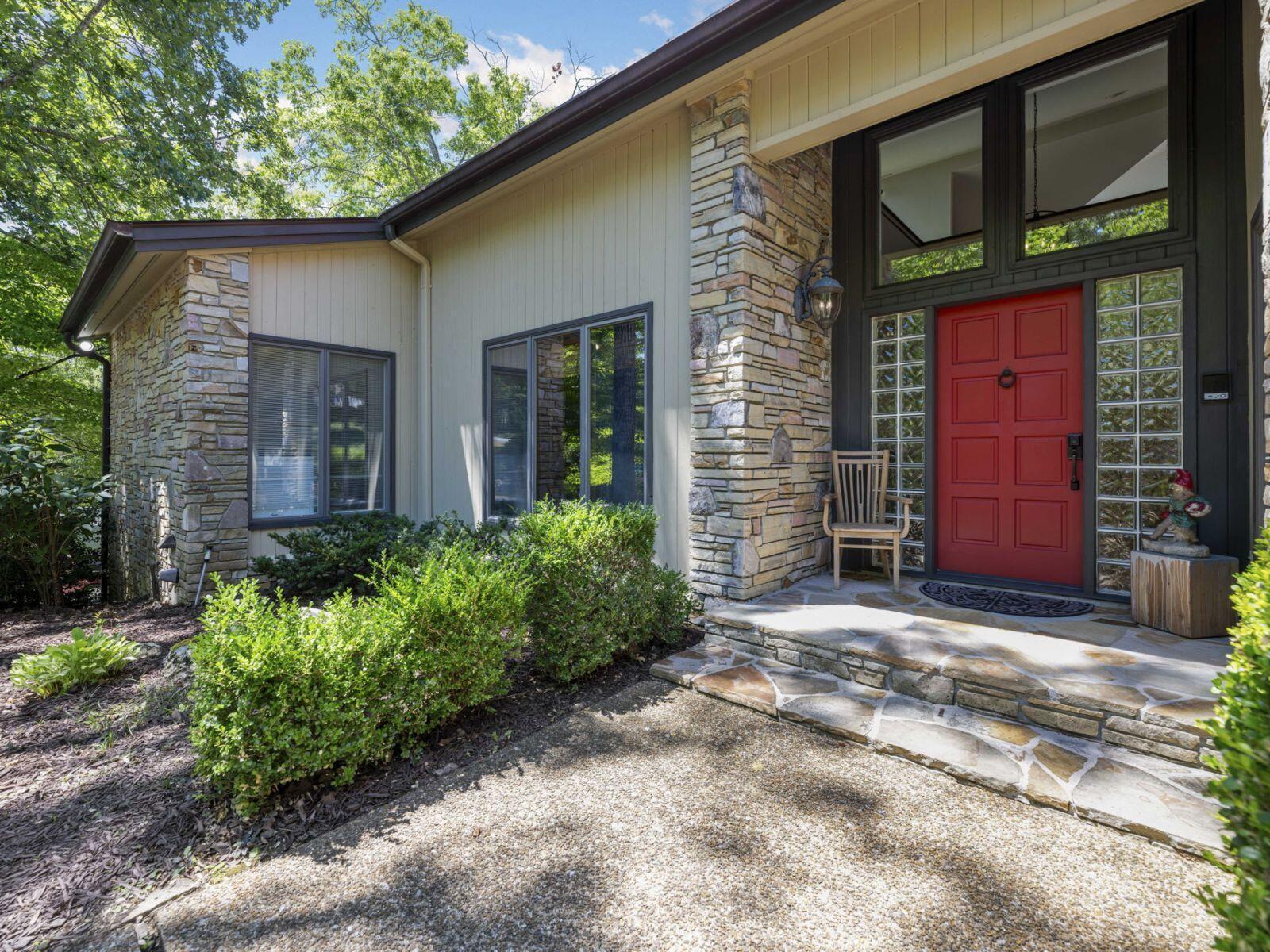 9514 Misty Mountain Road Chattanooga, TN 37421 - Photo 6 of 70 4