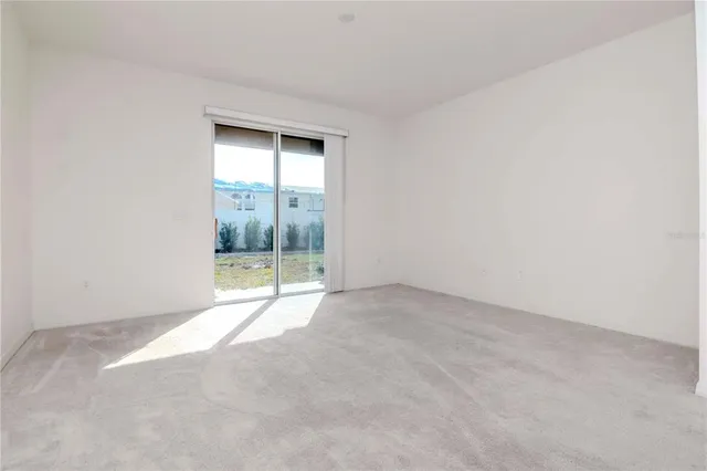 $195,000 | 8951 Walnut Gable Court, Riverview, FL 33578