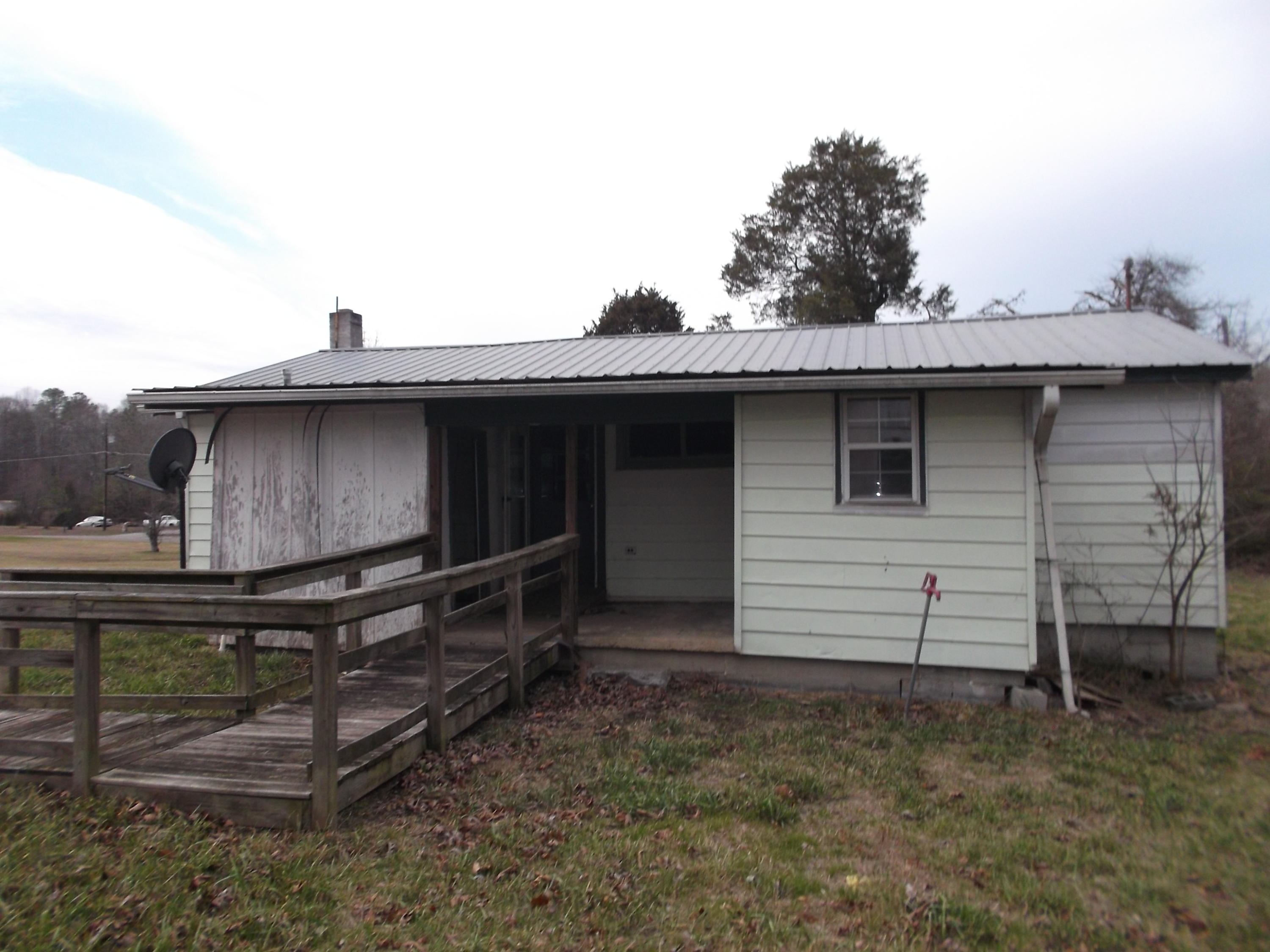 3280 Wolf Creek Road Spring City, TN 37381 - Photo 3 of 11 DSCF8467