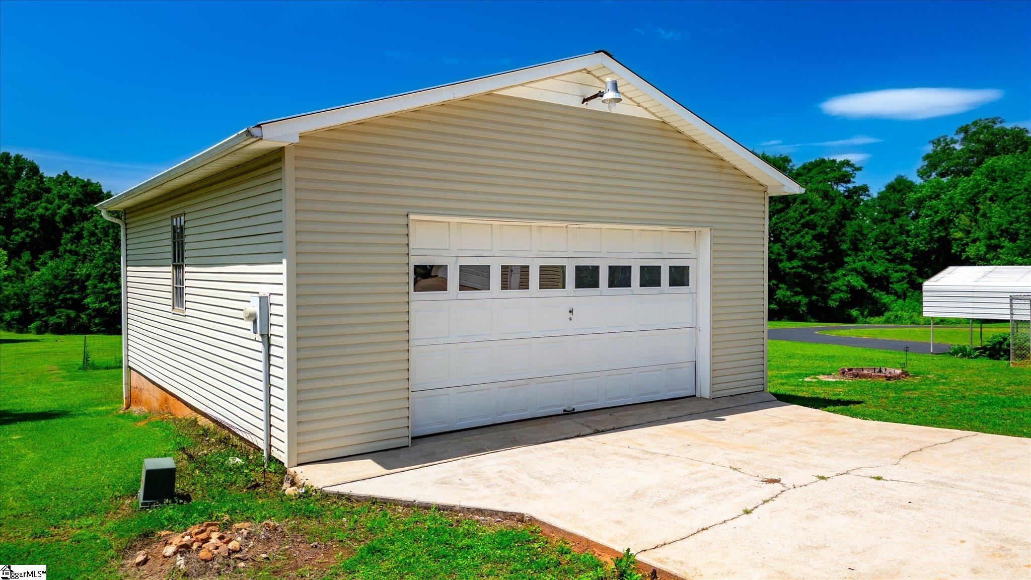 211 Sam Brown Road Seneca, SC 29678 - Photo 37 of 45