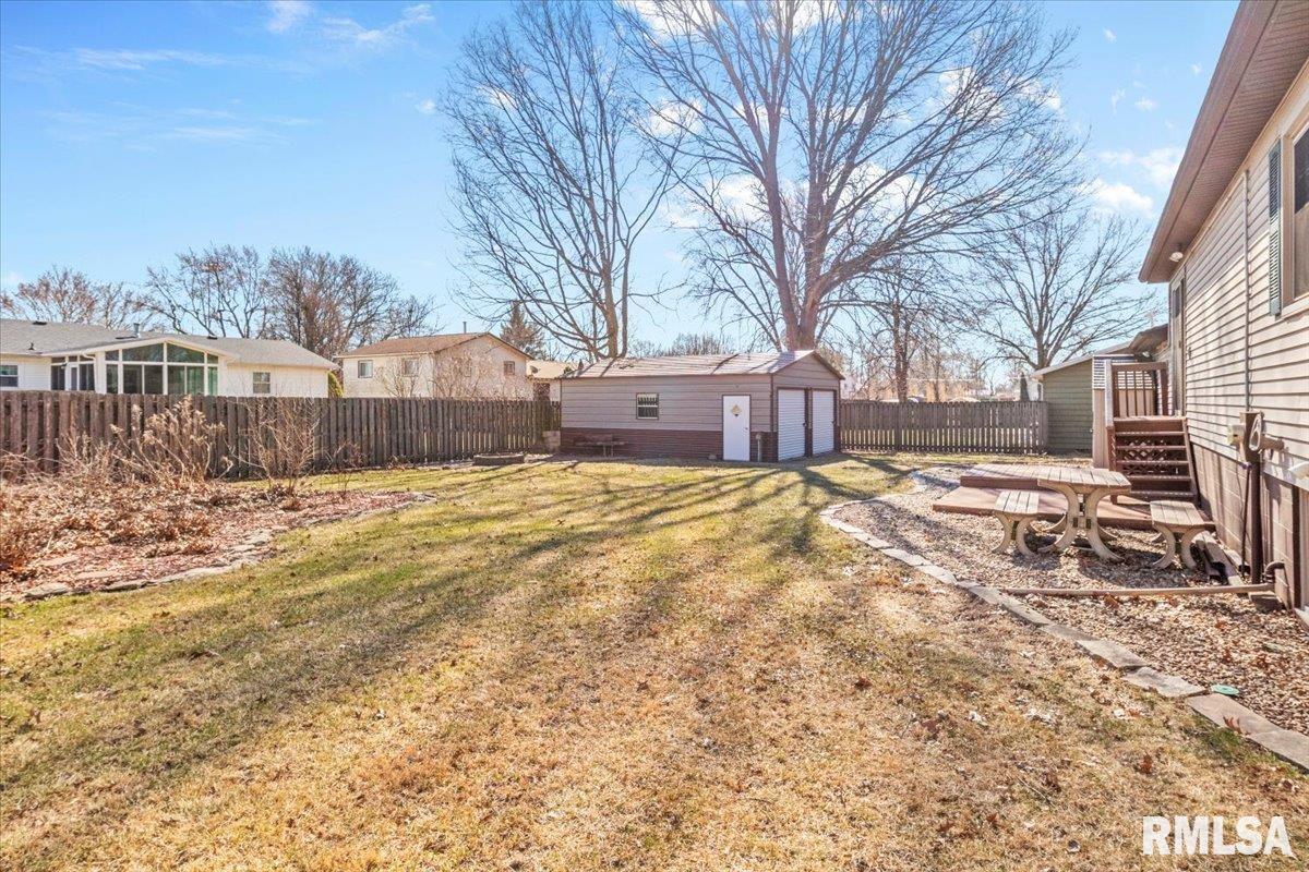 7 Centennial Franklin, IL 62638 - Photo 32 of 37