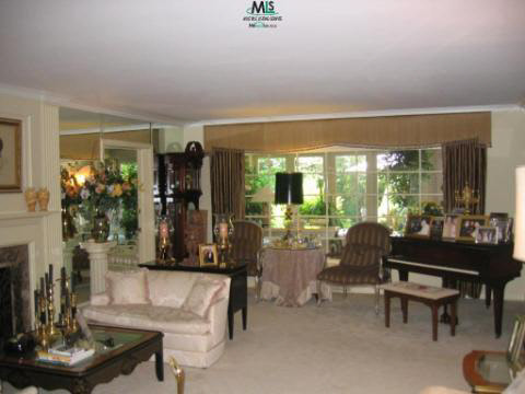 35 Warner Road Grosse Pointe, MI 48236 - Photo 4 of 9 853924-3.JPG