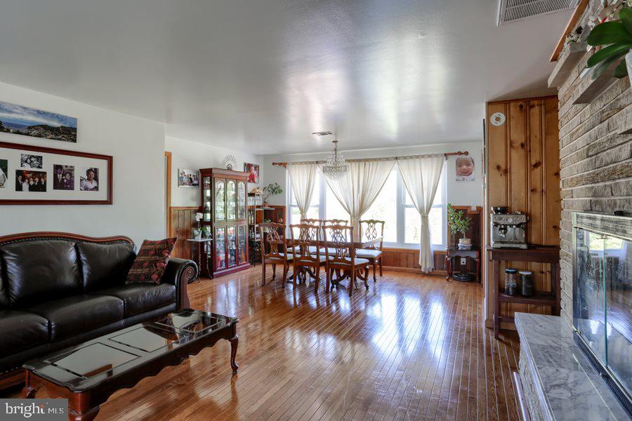 3610 Ridgeway Road Harrisburg, PA 17109 - Photo 6 of 23 Gallery Image 6