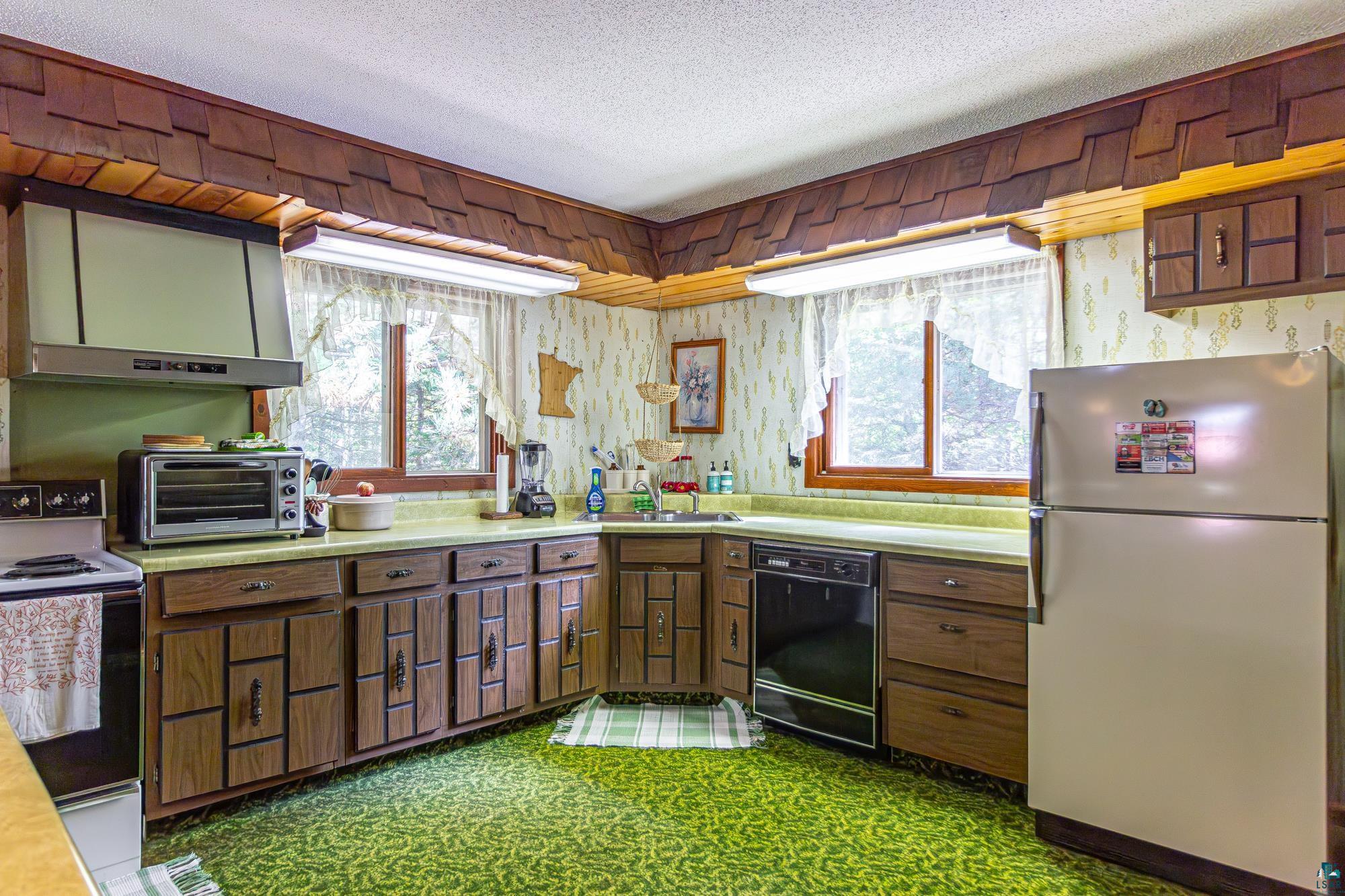 14108 Fall Lake Road Ely, MN 55731 - Photo 21 of 93