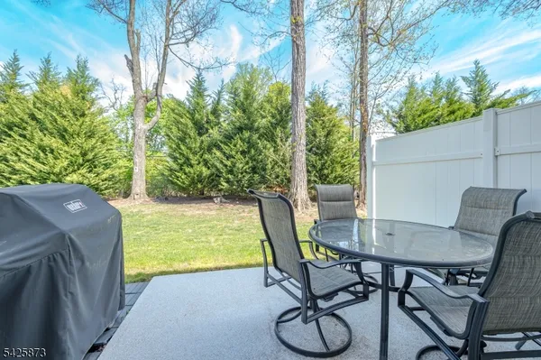 $5,800 | 170 Madison Avenue, Unit 4, Morristown, NJ 07960