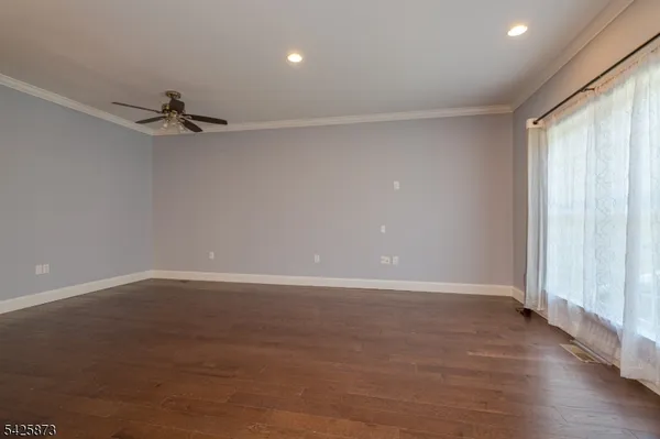 $5,800 | 170 Madison Avenue, Unit 4, Morristown, NJ 07960