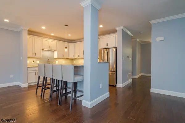 $5,800 | 170 Madison Avenue, Unit 4, Morristown, NJ 07960