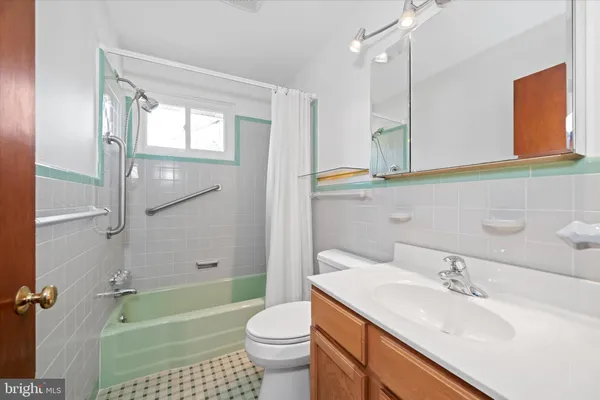 $595,000 | 307 Longwood Drive, Chadds Ford, PA 19317