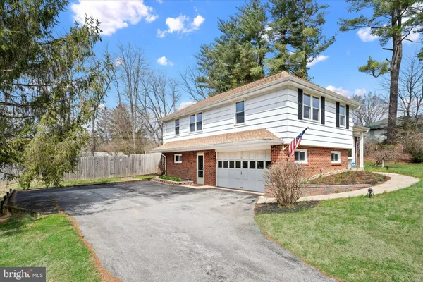 $595,000 | 307 Longwood Drive, Chadds Ford, PA 19317