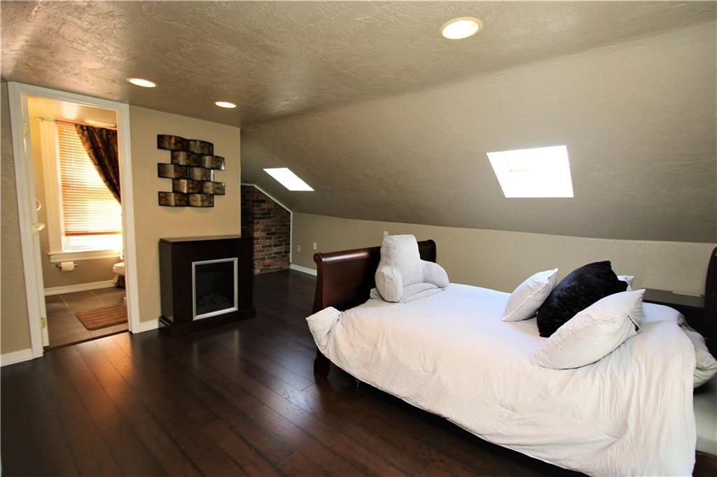 3220 Mary Street Pittsburgh, PA 15203 - Photo 20 of 24