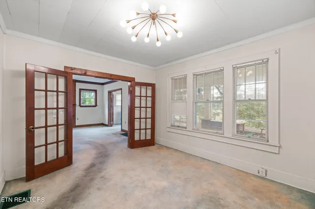 $279,000 | 618 Oak Street, Athens, TN 37303