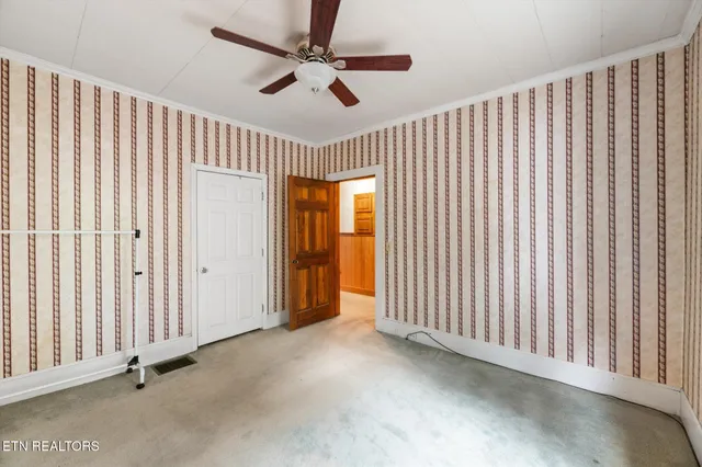 $279,000 | 618 Oak Street, Athens, TN 37303