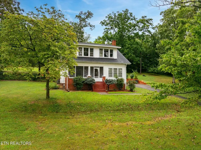 $279,000 | 618 Oak Street, Athens, TN 37303